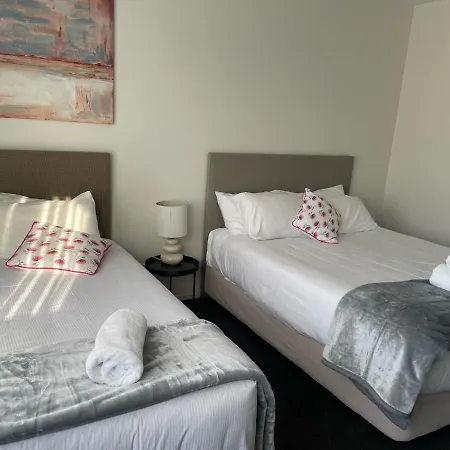 Carters By The Sea Beachside Studio Apartments Carters Beach Exterior photo